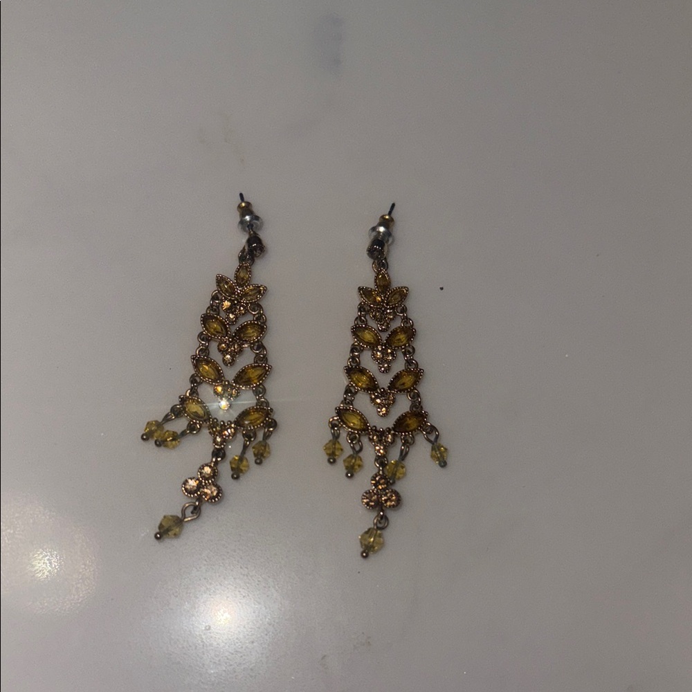 Elegant Gold Chandelier Earrings